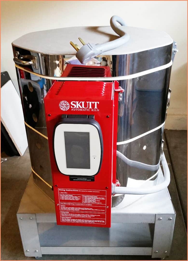 a picture of a ceramic kiln