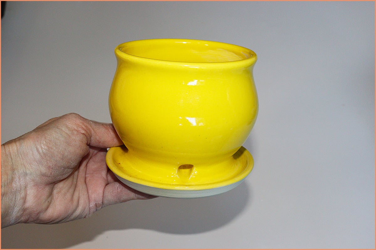 an image of Electric fired pottery